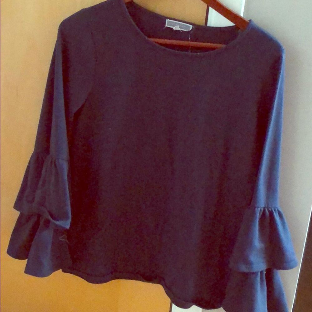 CoZy flared sleeve sweatshirt
